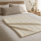 Pleta knitted blanket – Cream, lifestyle view